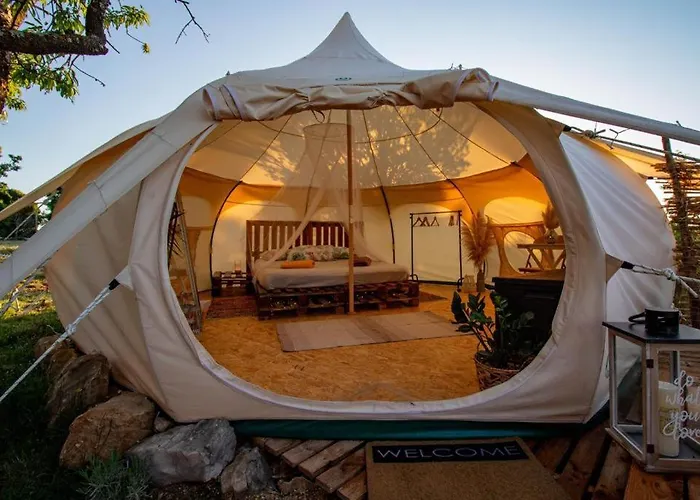 Kamp Farm Promaja